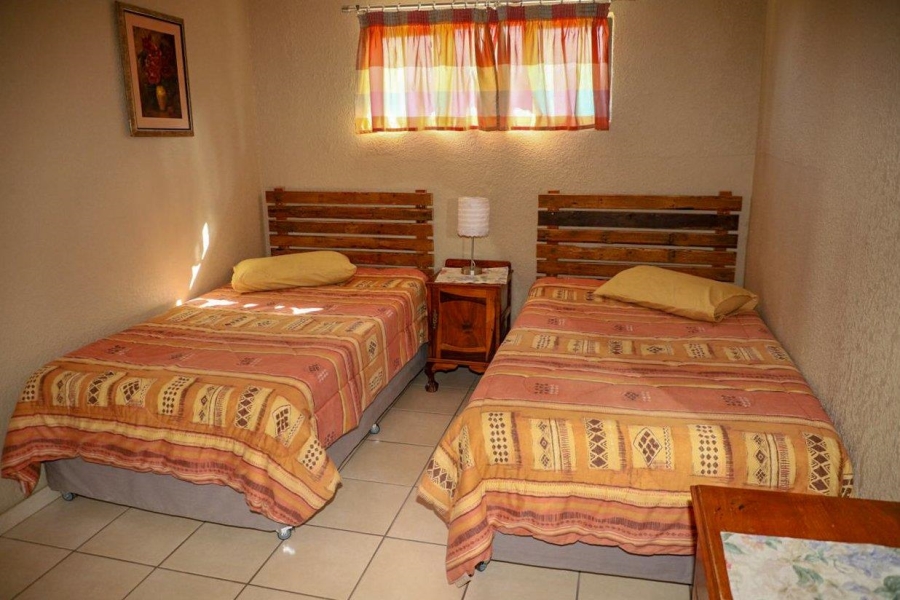 6 Bedroom Property for Sale in Oranjeville Free State